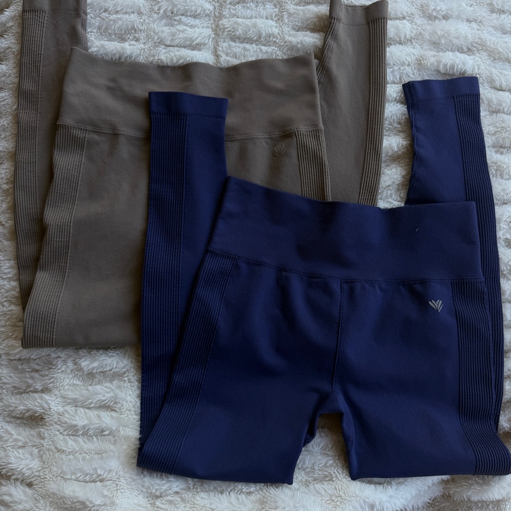 Forever 21 Active Leggings Set Medium/ Large